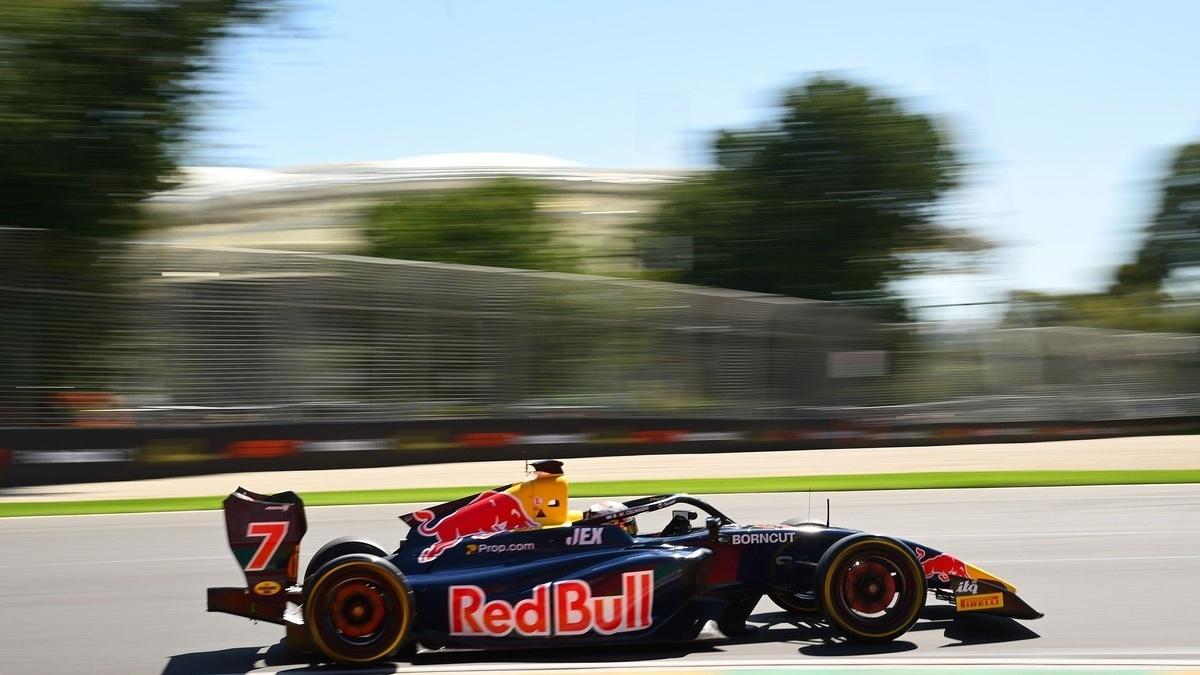 F3 Hungria: Slater vence a corrida principal e assume a liderança do campeonato