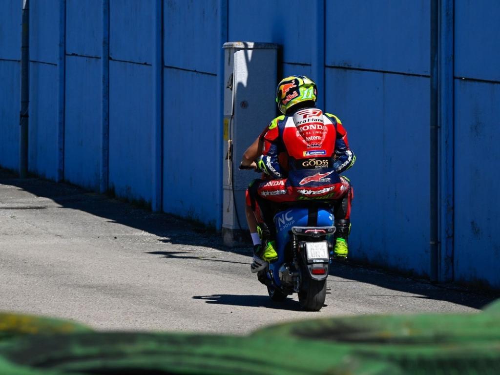 MotoGP - Moreira lamenta queda em Misano: "Tinha tudo para ir bem" - undefined