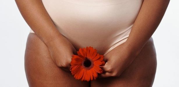 O líquen escleroso é uma doença inflamatória crônica que atinge principalmente a região genital e perianal. - undefined