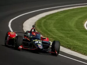 Fittipaldi escapa do 'bump day' e se confirma na Indy 500; Castroneves larga de P20