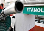 Etanol vale mais a pena que gasolina em oito estados e no DF, diz ANP