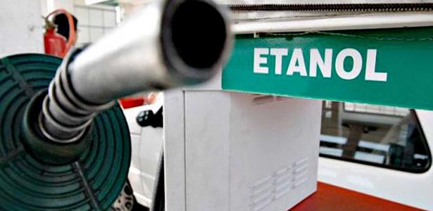 Etanol vale mais a pena que gasolina em oito estados e no DF, diz ANP