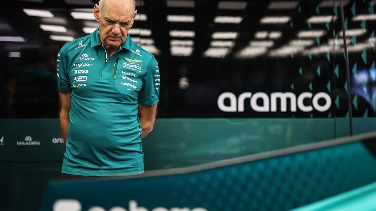 F1: Newey revela que grande atualização da Hungria é "apenas a primeira parte" do novo carro da Aston Martin