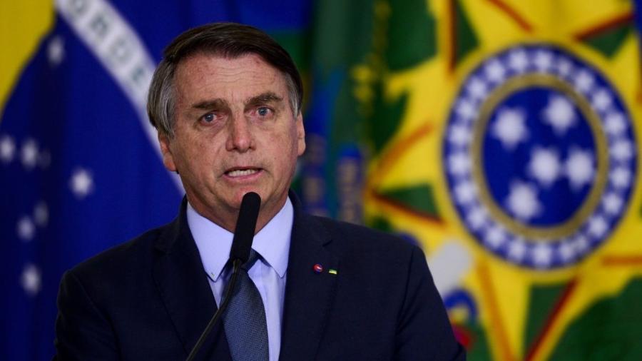                                  "A lei é bem clara e quem define isso é o Ministério da Saúde. O meu ministro da Saúde já disse que não será obrigatória essa vacina e ponto final", disse Bolsonaro                              -                                 ABR                            