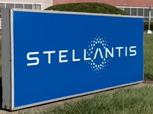 Stellantis investirá R$ 2,1 bi e fabricará três novos carros na Argentina