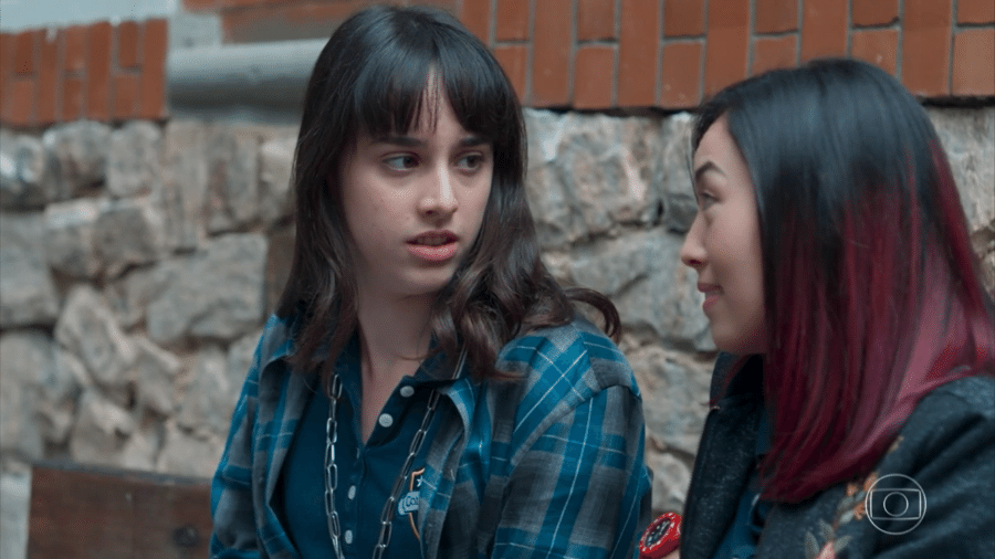 Manoela Aliperti e Ana Hikari como Lica e Tina em Malhação: Viva a Diferença (Reprodução / GloboPlay) - Reprodução / Internet