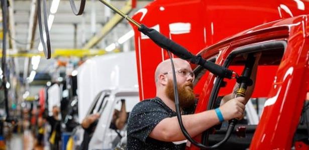 GM e Ford perdem, Toyota se dá bem: tarifas de Trump afetam montadoras