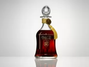 Empresa inglesa vende edição limitada de Cognac com 100 anos