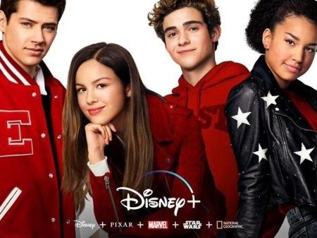 Elenco da nova versão de High School Musical (Reprodução)