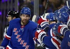 NHL: Rangers batem Bruins em jogo de 11 gols e lideram liga - Getty Images