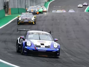 Rei das ultrapassagens, Vivacqua escala pelotão e fecha o ano com pódio na Porsche Cup