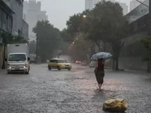 Chuva deixa mais de 660 mil endereços sem luz na região metropolitana de SP