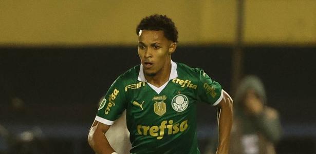 Lázaro será titular do Palmeiras, confirma comissão técnica de Abel.