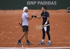 Arévalo e Rojer salvam três match points e levam título de Roland Garros - (Sem crédito)