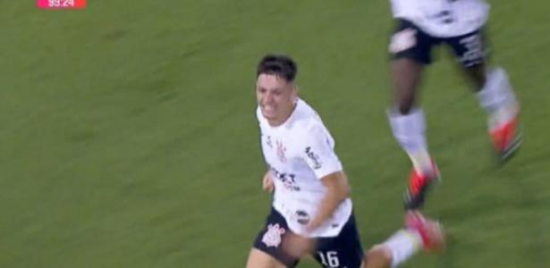 Garro destaca importância do empate do Corinthians com dois jogadores a menos.