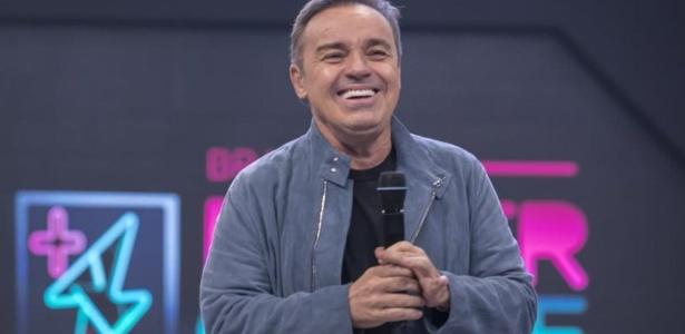 Flávio Ricco | Cancelamento do Família Record seria bom senso