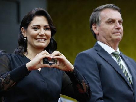 Prefeito de NY reage após Michelle Bolsonaro se vacinar nos EUA
