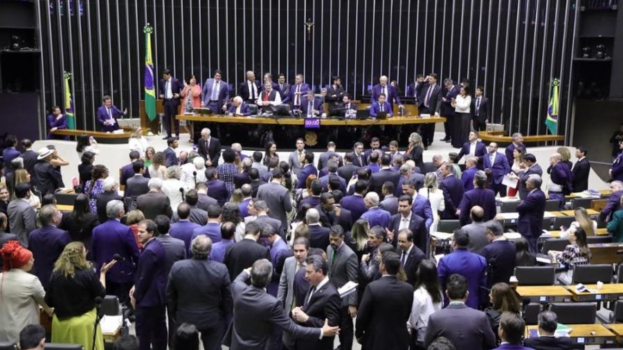 Plenário da Câmara na votação do primeiro projeto de regulamentação da reforma tributária. Foto: Mário Agra/Ag. Câmara