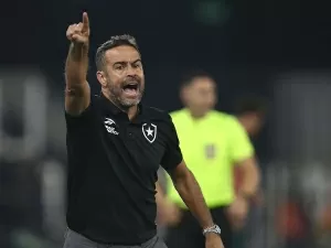 Artur Jorge projeta Botafogo x Palmeiras na Libertadores: "Exatamente igual"