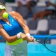 Gabriela C&eacute; joga na Eslov&ecirc;nia, Bohrer avan&ccedil;a em quali nos EUA