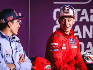 MotoGP: Acosta não vê Márquez na KTM em 2025 e cutuca situação da Ducati: "Parece uma novela"