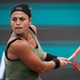 Carol Meligeni faz nova semifinal e pode ter rodada dupla no domingo