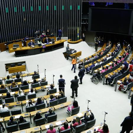 Congresso brasileiro teve mais de mil propostas sobre mulheres, metade com foco em violência de gênero -  O Antagonista 