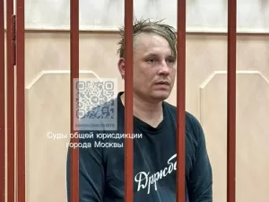 Rússia prende mais jornalistas por suposta associação com ONG anticorrupção de Alexei Navalny