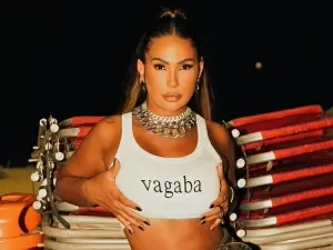 Valesca Popozuda abre o jogo sobre sexo e revela fetiche: "Lamber meu dedão"