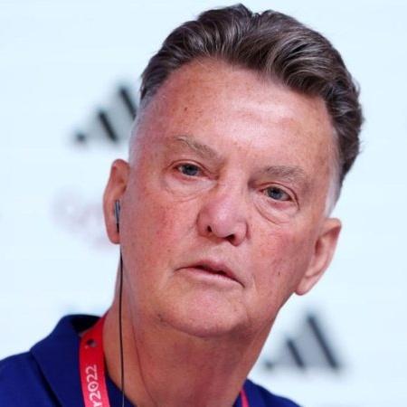 Louis van Gaal voltou a chamar atenção por suas entrevistas - GettyImages