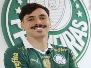 Palmeiras anuncia a contratação de Maurício, ex-Internacional 
