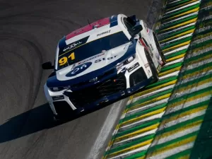 NASCAR Brasil: Suárez lidera treinos de abertura da etapa de Interlagos
