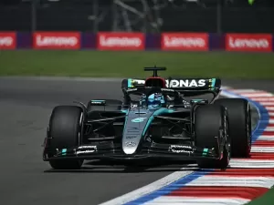 F1: Russell lidera TL1 no México; Drugovich é P18 e Albon e Bearman batem