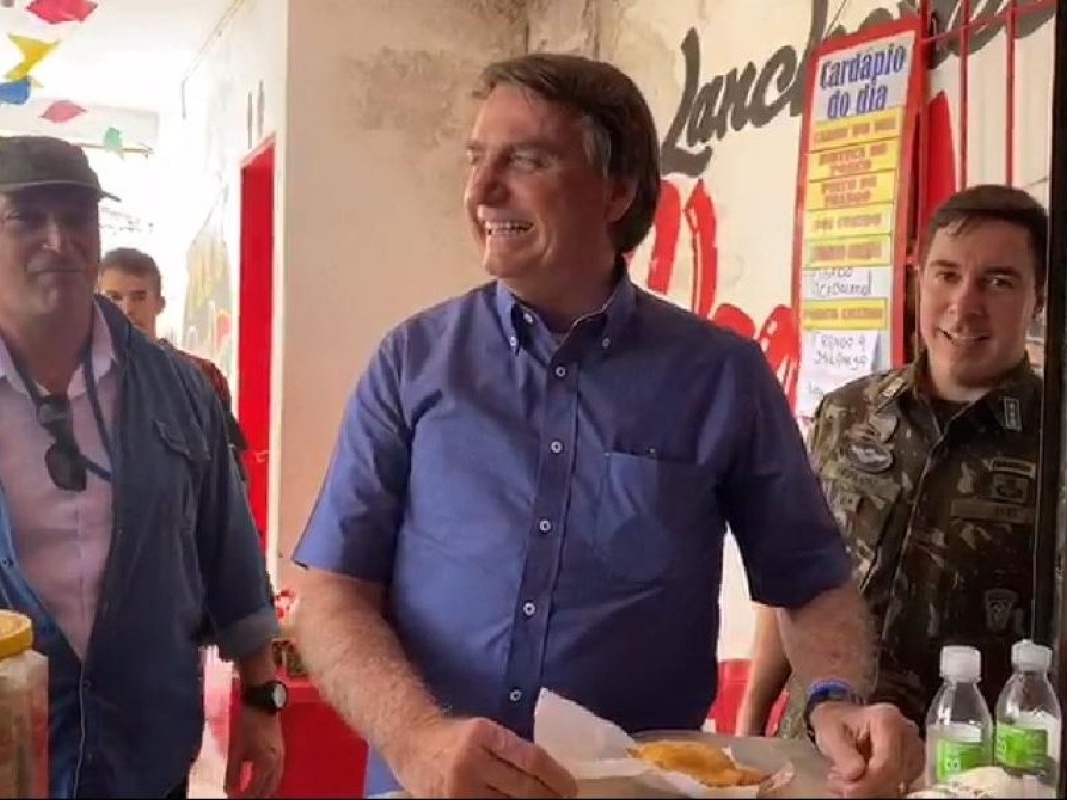 Matheus Pichonelli | Durante campanha, Bolsonaro se comportou como 'paga-lanche' da República