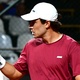 Ribeiro frustra Heide e conquista grande virada para ir &agrave;s quartas