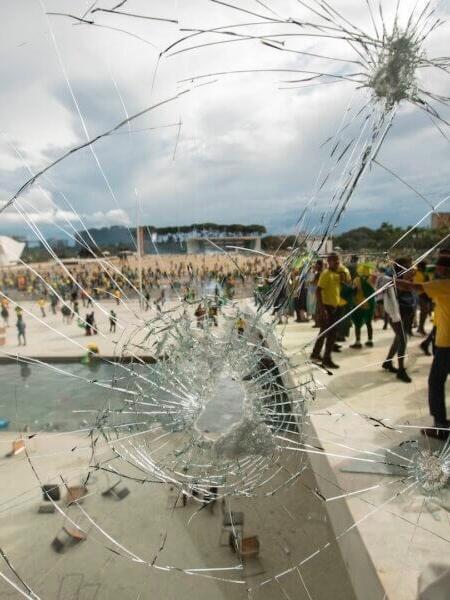 Acordo entre governo e oposição resultou no adiamento da discussão sobre a anistia aos presos de 8 de janeiro para após as eleições.Foto: Joedson Alves/Agencia Brasil - Foto: Joedson Alves/Agencia Brasil