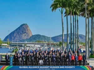 Sem Biden, foto do G20 realça a presença do fantasma de Trump