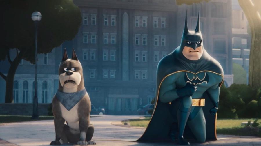Ace e seu tutor Batman em cena de "DC Liga dos Superpets" - Divulgação/Warner Bros.