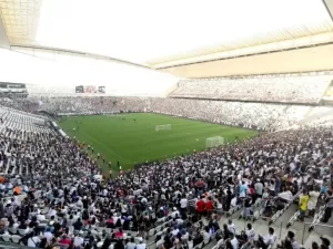 Corinthians realiza treino aberto antes de clássico contra o São Paulo