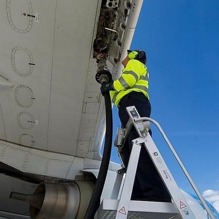 Petrobras ajusta o preço mensalmente; em julho, tinha reduzido o valor do combustível aéreo em 14,4%