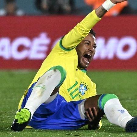 Neymar sofreu a lesão mais grave da sua carreira em um jogo da seleção brasileira