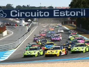 AO VIVO: Assista às corridas de domingo da Porsche Cup no Estoril