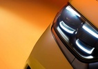 Ford Capri 2025 mostra farol e lanterna em teasers antes da estreia - Divulgação