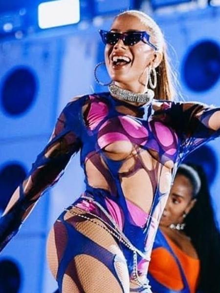 Anitta fazendo show no Parque Madureira (Foto: Reprodução/Netflix) - Reprodução / Internet