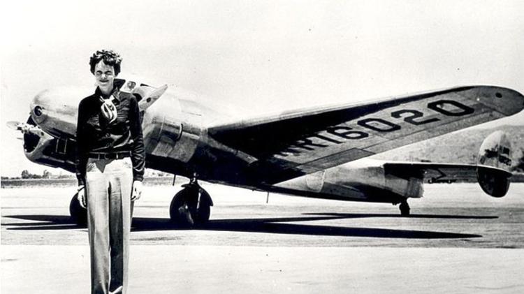 Amelia Earhart - Wikimedia Commons - Wikimedia Commons