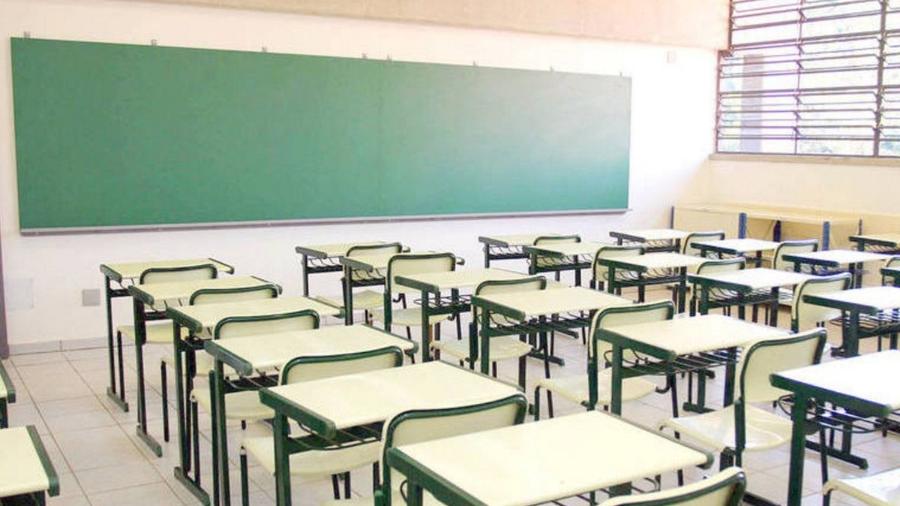 Sala de aula vazia; muitas escolas particulares do Rio de Janeiro decidiram que não retomarão as atividades na próxima segunda-feira (3) - SEE SP