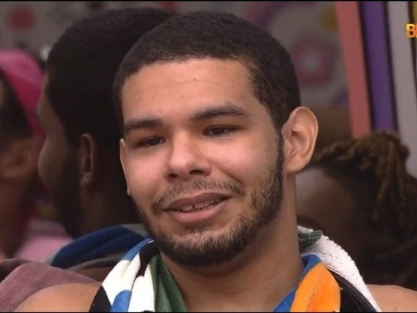 Chico Barney sobre Vyni: 'Momento mais ridículo de todos os BBBs'