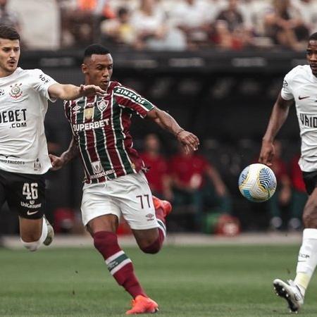 Corinthians finalizou mais contra o Fluminense do que nas três rodadas anteriores