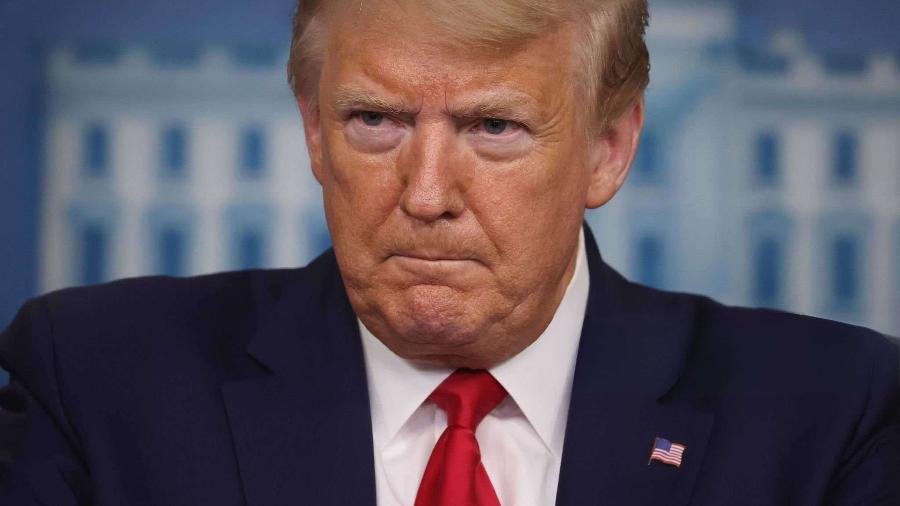 Trump garante que Irã está desenvolvendo mísseis que poderiam atingir EUA