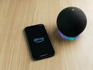 Amazon adia o lançamento da nova Alexa para 2025